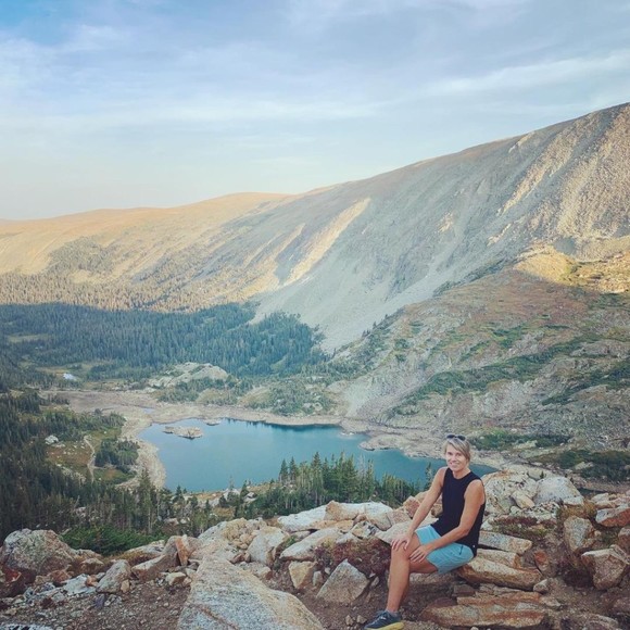 Meet your Posher, Sara - Picture 1 of 1